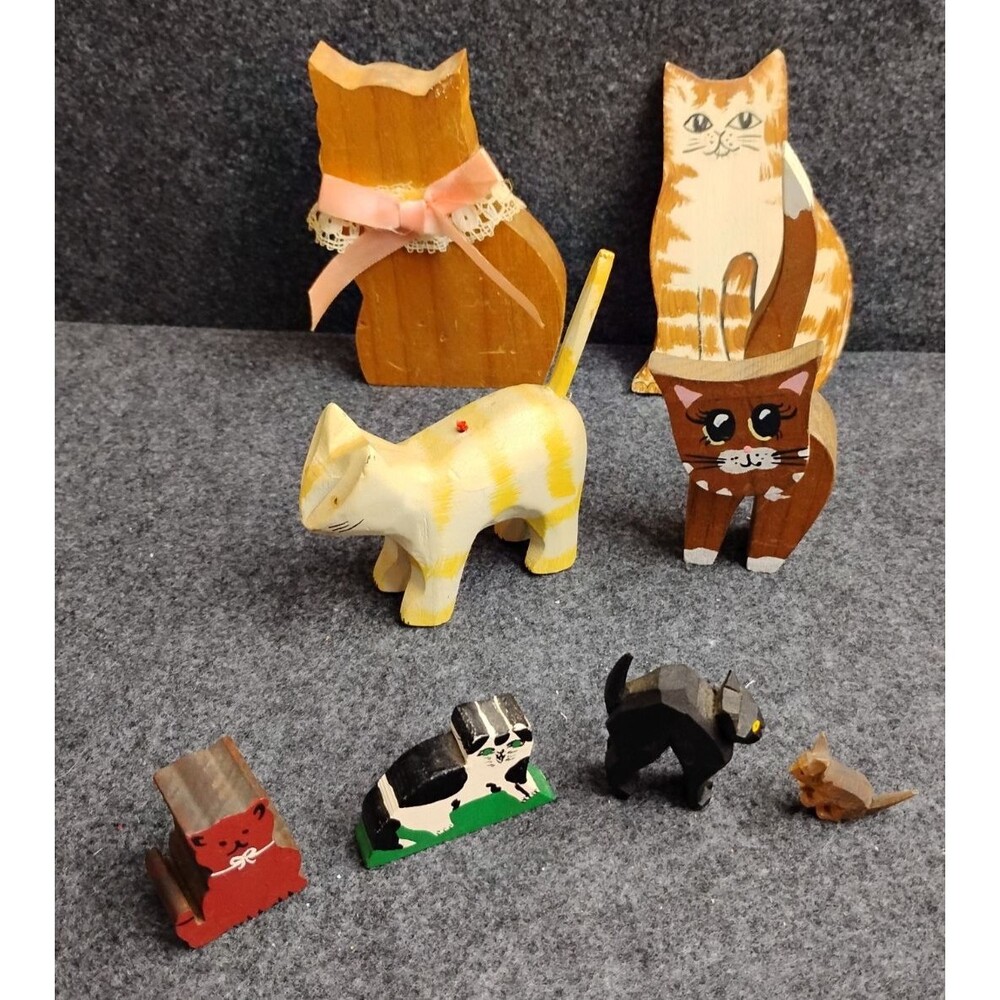 Handcrafted Wooden Cat Animal Figurines Lot of 8 Cats Kitty Kitten Vintage